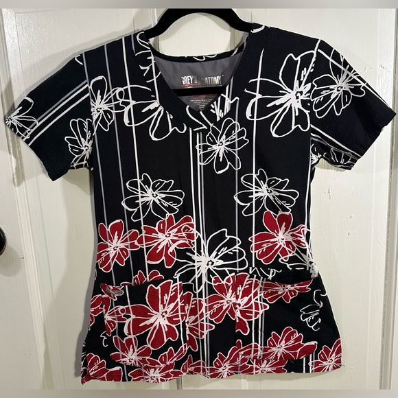 Grey's Anatomy Tops - Grey’s Anatomy By Barco Signature Short Sleeve Scrub Top Floral Women’s Size XS